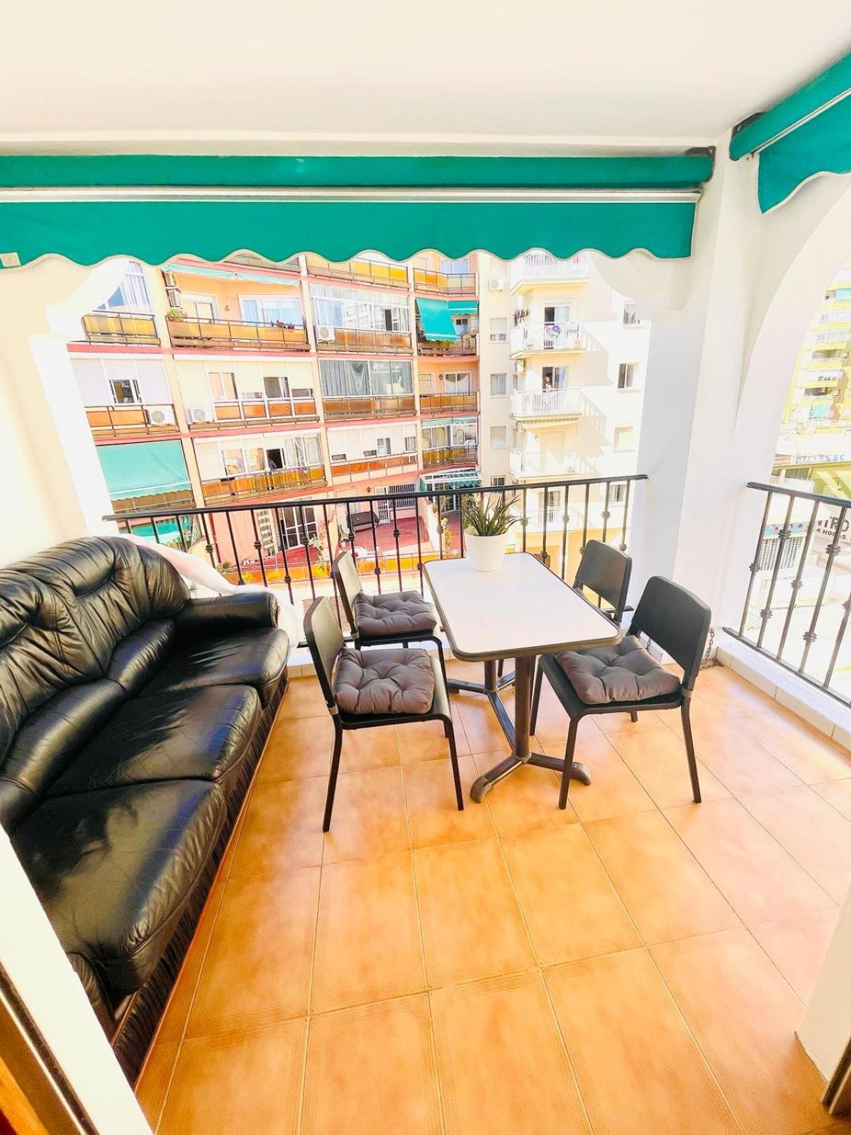 Apartamento Centro Torremolinos Con Solarium Eksteriør billede